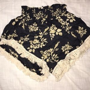 Natural Life shorts